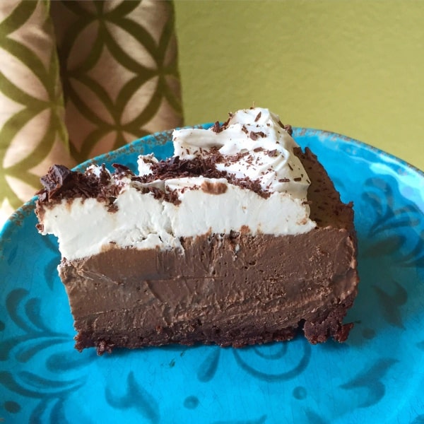 Paleo Chocolate Silk Pie | Pretty Pies
