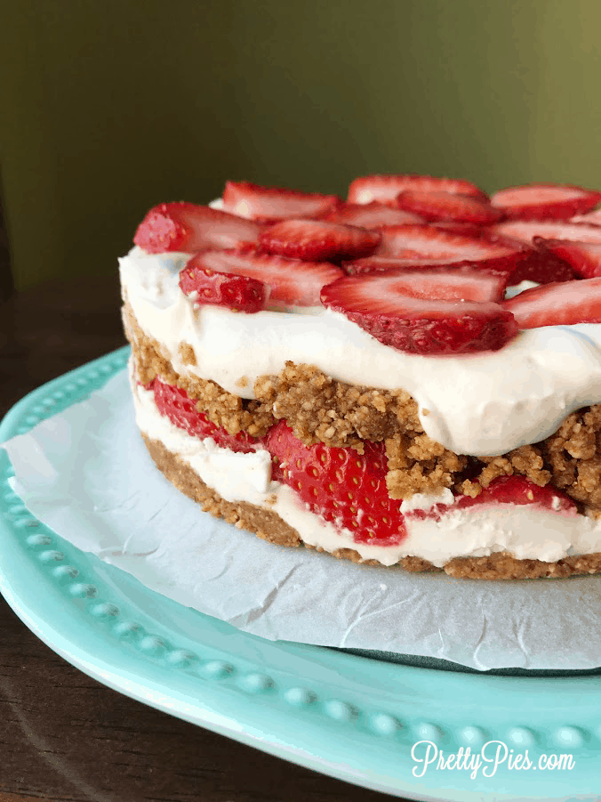 Peanut Butter Strawberry Shortcake | Pretty Pies