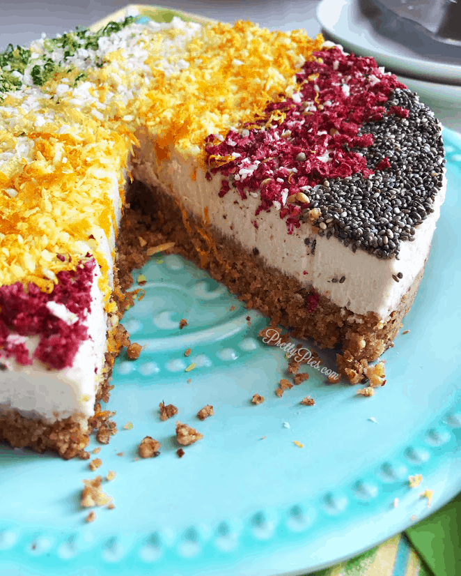 Cake Batter Pie with Natural Rainbow Sprinkles {Low-Carb, Paleo, Vegan} - PrettyPies.com
