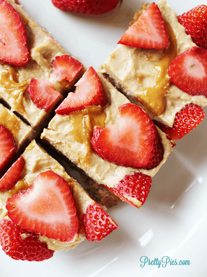 Low-Carb Peanut Butter Strawberry Squares 