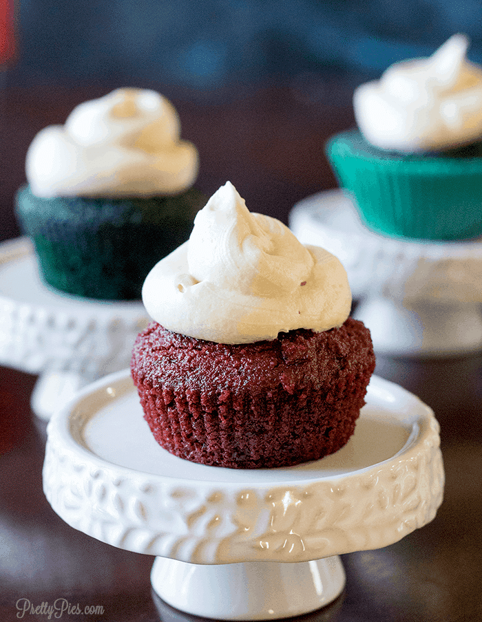 Low-Carb Red Velvet Cupcakes 