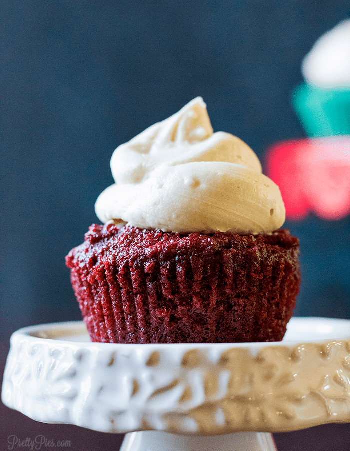 Low-Carb Red Velvet Cupcakes