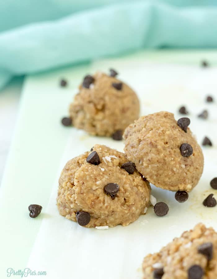 Peanut Butter Granola Balls (LowCarb, GlutenFree, Vegan) PrettyPies
