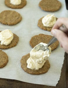 Low-Carb Oatmeal Cream Pies (Dairy-Free, Paleo, Vegan) PrettyPies.com