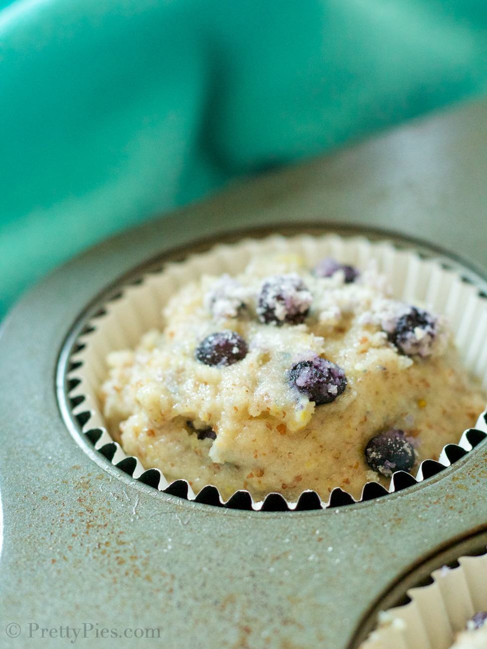 Low-Carb Blueberry Muffins (Paleo, Vegan)
